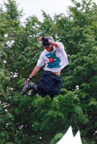 Инструктор по роликам Максим Колганов, aggressive inline